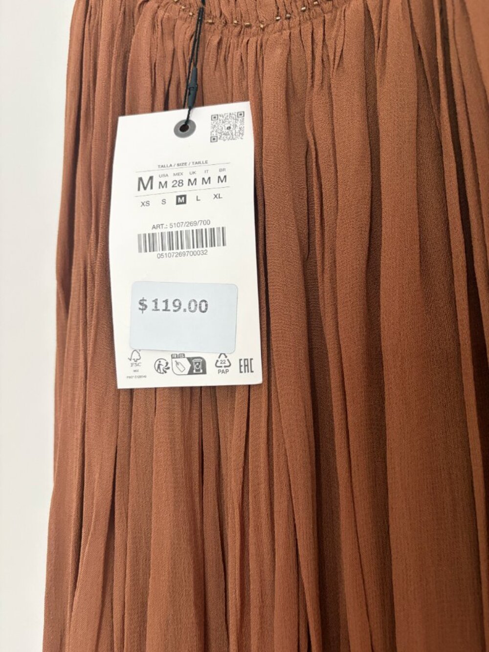 Zara ZW Collection NWT Wrinkled Embroidered Dress Pleated Ochre Size M - Picture 4 of 4